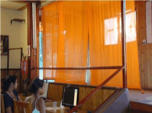 Residencial Uno Hostel Puerto Iguazu Exterior photo